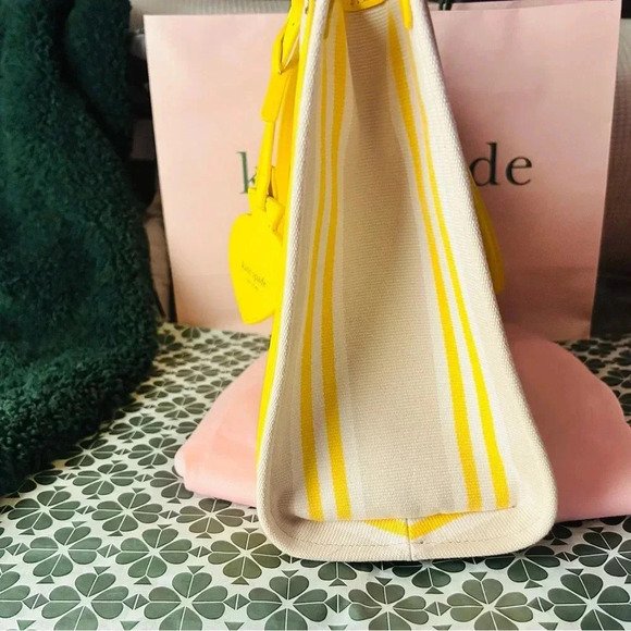 Kate Spade Market Striped Canvas Medium Tote - Picture 5 of 8